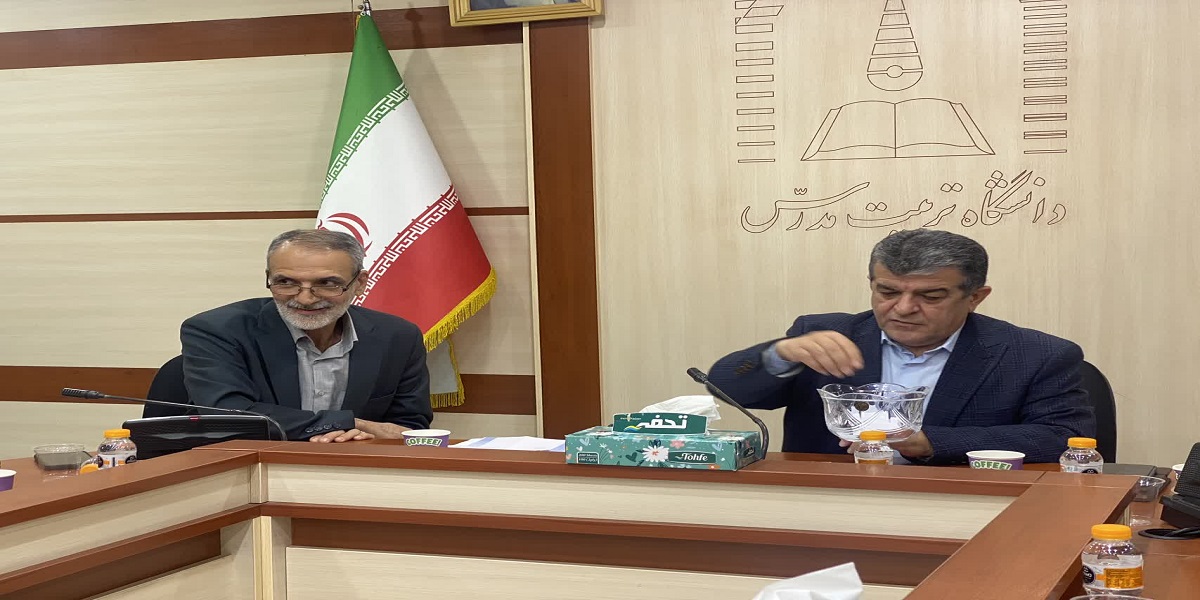 انتخابات تعیین رئیس دانشکده مهندسی معدن و مواد دانشگاه ۲۱ مهر۱۴۰۴ برگزار شد.