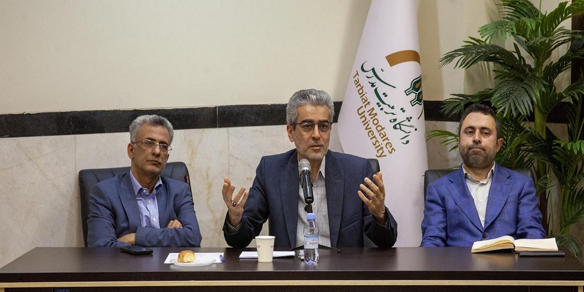 «نشست بهره مندی مؤثر اعضای هیأت علمی از فرصت ها و ظرفیت های پژوهشی دانشگاه» در دانشکده علوم زیستی برگزار شد